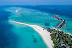 Aerial Shot Four Seasons Landaa