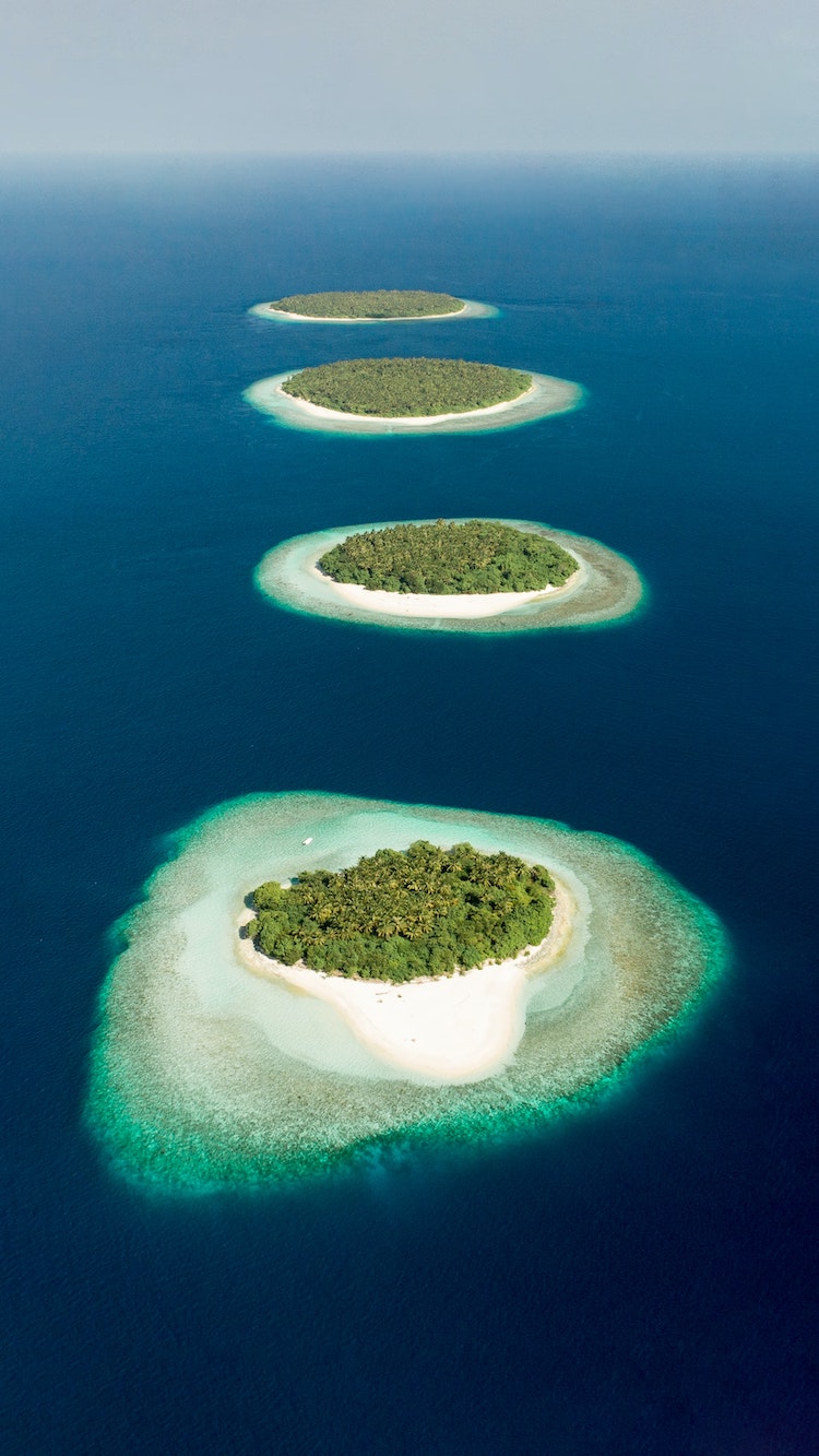 A Group Or Chain Of Islands Maldives Luxury Diving Holidays | Reefscape Travel