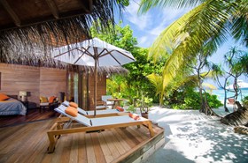 Mirihi Beach Villa Deck